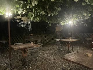 Un'altra immagine dell'Enoteca 325 Un'altra immagine dell'Enoteca 325