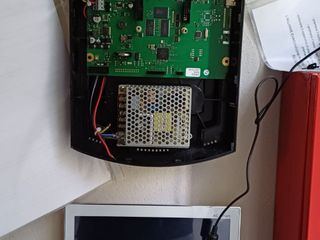 Vandali in azione presso la Villa 6 di Collegno Vandali in azione presso la Villa 6 di Collegno