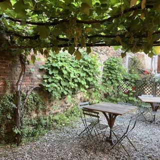 Una immagine dell'Enoteca 325 a Rivoli