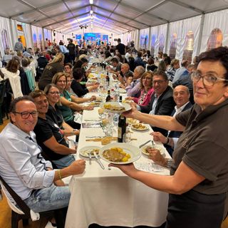 Villanova Solaro: oltre 2500 pasti per la Sagra della Noce