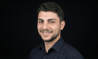 Shadow Ai: 68% dei dipendenti italiani la usa di nascosto, rischio milioni per le pmi