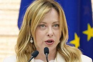 Iran, Meloni sente Erdogan e leader europei: "Italia farà la sua parte". Allerta su energia e sicurezza