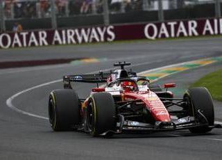 Ferrari, delusione dopo qualifiche Gp Australia: "Mercedes di un altro pianeta"
