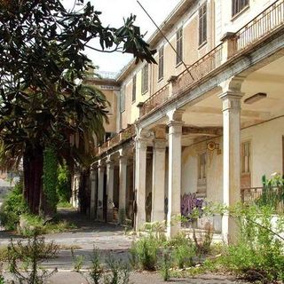 All'asta l'ex ospedale Marino Piemontese: sfida per rivitalizzare l'imponente edificio a Loano