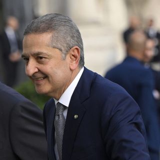 Panetta “La centralità del dollaro per la prima volta in discussione”