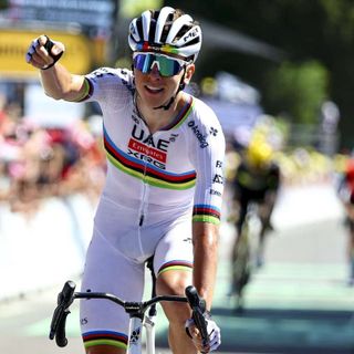 Pogacar concede il bis e torna in maglia gialla al Tour