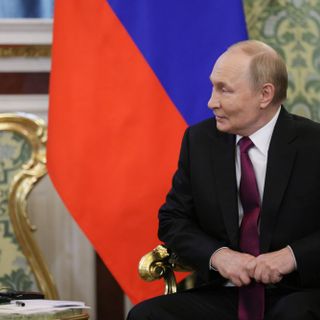 Putin “Negoziati con Usa su armi strategiche dopo quelli su Ucraina”