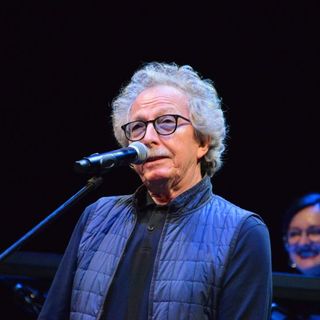 Fabio Concato annuncia di avere un tumore e annulla i concerti