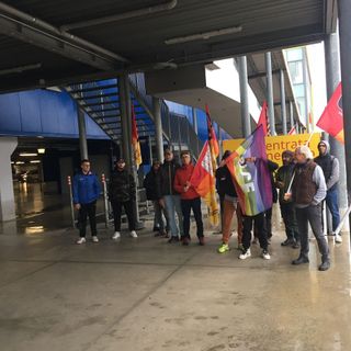 Immagine d'archivio di uno sciopero all'Ikea di Collegno