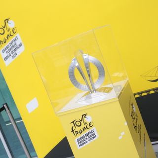 A che ora passa il Tour? Ecco le cronotabelle con i passaggi della corsa in giallo