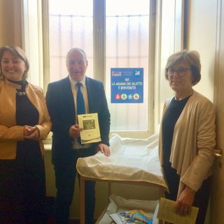 Collegno, un Baby-pit-stop in biblioteca per dare il benvenuto a mamma e papà