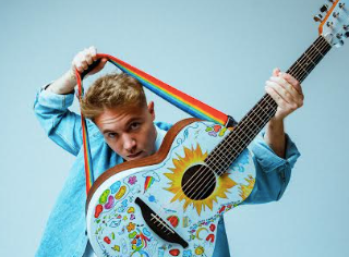 Flowers Festival 2025: Alfa si aggiunge alla line up degli artisti della rassegna