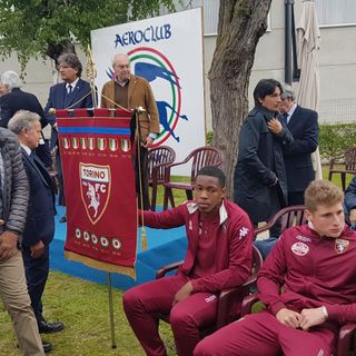 Collegno, inaugurato presso l'Aero Club monumento dedicato agli Invincibili