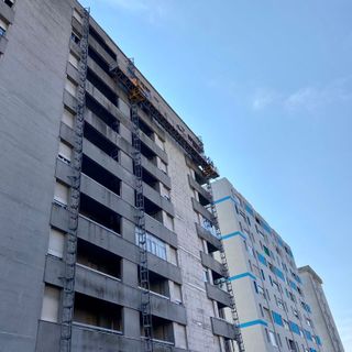 Collegno, il sindaco: "Via tutti gli abusivi". Poi attacca Atc: "Assegni i 60 alloggi che sono vuoti"