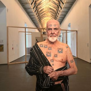 Dai Quadri specchianti al Metaverso: 29 uffizi ripercorrono l'opera di Michelangelo Pistoletto in mostra al Castello di Rivoli