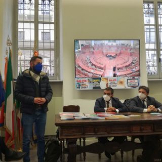 Sanità e Pnrr, la rivolta dell'opposizione in Regione: "Stufi di non essere consultati. Blocchiamo il Consiglio fino a fine anno"