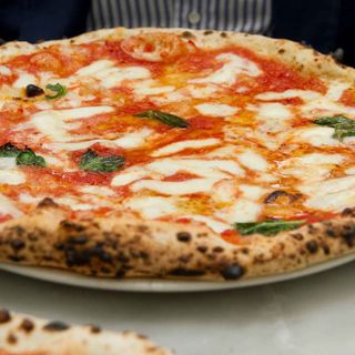 Addio a Domino's Pizza, l'azienda chiude i battenti anche nel Torinese