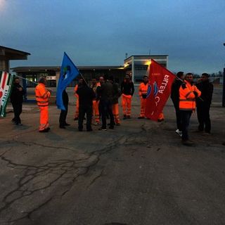 La Massano replica ai lavoratori in sciopero: ''Ok al pagamento di stipendi e tredicesime, ma deve riprendere l'attività''