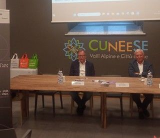 "L'altra metà: la donna nell'arte" e "L'arte di abitare": presentate in Atl le prossime mostre di Busca e Cherasco (VIDEO)