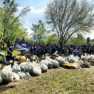 raccolta di rifiuti plastici in Piemonte