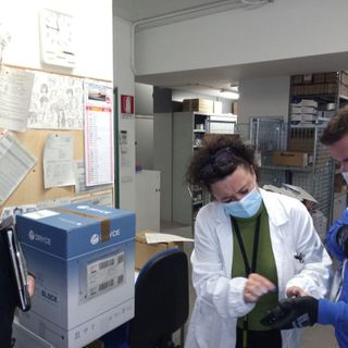 La consegna del vaccino anti-Covid di Moderna