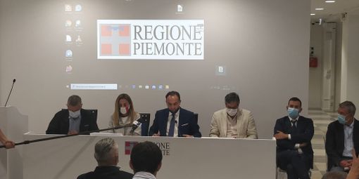 Cirio risponde ad Azzolina: "Assurdo impugnare le nostre linee guida sulla misurazione della temperatura"