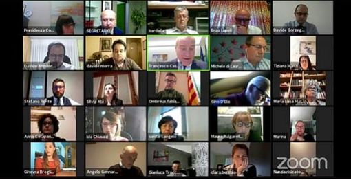 Collegno, botta e risposta dopo il primo consiglio comunale post Covid Collegno, botta e risposta dopo il primo consiglio comunale post Covid