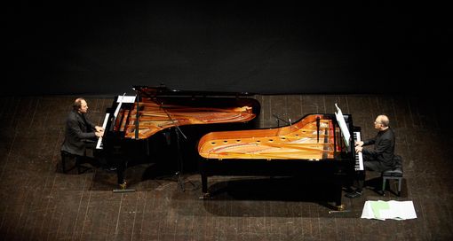 Stasera a Rivoli i due pianisti Emanuele Arciuli e Andrea Rebaudengo per “Bernstein and Beyond” Stasera a Rivoli i due pianisti Emanuele Arciuli e Andrea Rebaudengo per “Bernstein and Beyond”