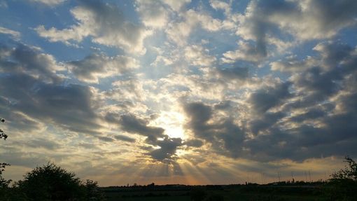 Meteo: tempo instabile a metà settimana e leggero calo delle temperature