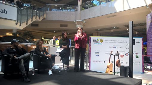 Grugliasco, torna il “Gru village music festival”: al via il 14 giugno, 18 date in cartellone e beneficenza per i bambini di strada cambogiani [VIDEO e FOTO]