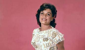 Addio a Connie Francis, voce d'oro anni '60 che ha fatto innamorare il mondo