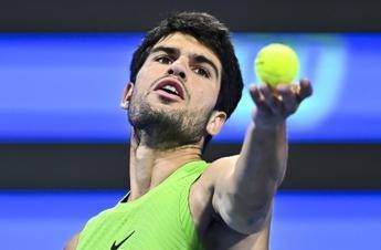 Indian Wells, Alcaraz e Djokovic al terzo turno. Darderi out