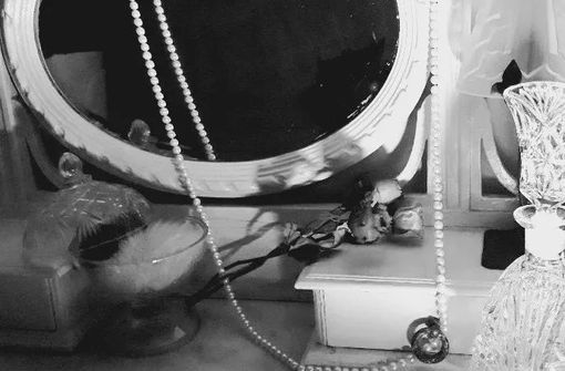 Chieri: la mostra “Nuvole di cipria”, un elogio alla femminilità