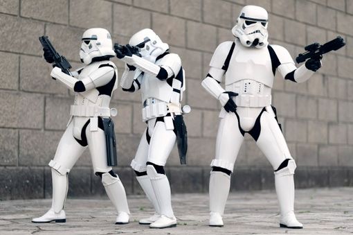 Mattoncini e iperspazio: Star Wars in versione Lego sbarca a Le Gru