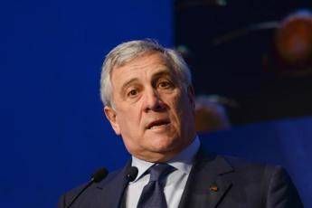Cittadinanza, Tajani: &quot;Voglio convincere alleati&quot;. Lega: &quot;Non passerà mai&quot;