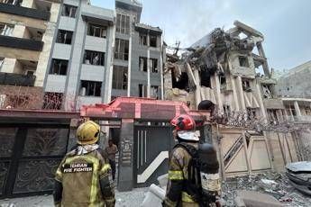 Israele, nuovi attacchi contro Iran. Esplosioni a Teheran Israele, nuovi attacchi contro Iran. Esplosioni a Teheran