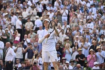 Sinner-Alcaraz, domani finale a Wimbledon: tutti i numeri del duello Sinner-Alcaraz, domani finale a Wimbledon: tutti i numeri del duello