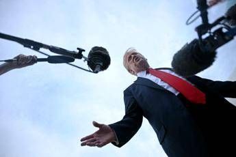 Ucraina, Trump: "Niente missili a lungo raggio per Kiev, Zelensky non deve colpire Mosca" Ucraina, Trump: "Niente missili a lungo raggio per Kiev, Zelensky non deve colpire Mosca"