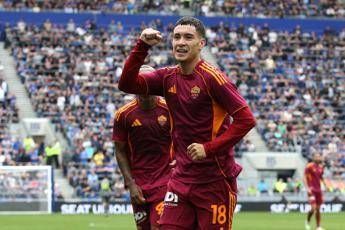 Amichevoli, vincono Roma, Lazio e Napoli. Pari Milan e Fiorentina Amichevoli, vincono Roma, Lazio e Napoli. Pari Milan e Fiorentina