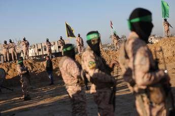 Gaza, Hamas si spacca sul piano Trump: per il Wsj "ora è in guerra con sé stesso"