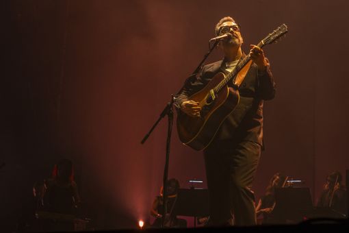 Brunori Sas al Flowers Festival 2025: "In quelle serate all'aperto, si recupera l’elemento dell’incontro" Brunori Sas al Flowers Festival 2025: "In quelle serate all'aperto, si recupera l’elemento dell’incontro"