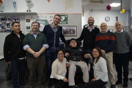 Il grande cuore di Collegno: raccolti quasi 4 mila euro per la nuova carrozzina di Brayan