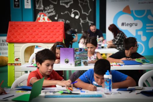 Il Gru Kids Festival "chiama" i bambini: "Stimoliamo la loro immaginazione, la loro creatività, il loro talento" Il Gru Kids Festival "chiama" i bambini: "Stimoliamo la loro immaginazione, la loro creatività, il loro talento"