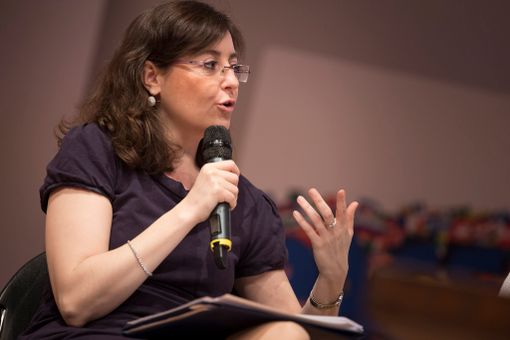 Canalis (Pd): "Il Piemonte apra le scuole il 31 agosto come l'Emilia Romagna"
