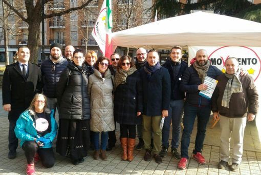 Alpignano, il Movimento Cinque Stelle ha presentato i suoi candidati Alpignano, il Movimento Cinque Stelle ha presentato i suoi candidati