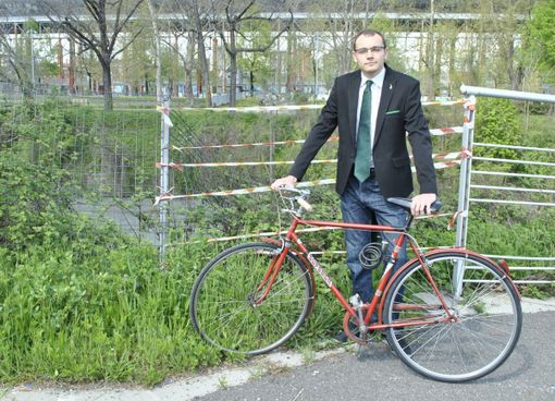 Morando (Lega): “Pista ciclabile Torino-Collegno, un autentico inciucio" Morando (Lega): “Pista ciclabile Torino-Collegno, un autentico inciucio"
