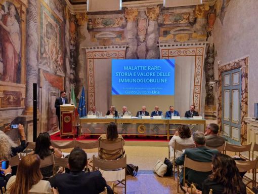 Plasmaderivati e immunoglobuline, un libro sul valore delle terapie Plasmaderivati e immunoglobuline, un libro sul valore delle terapie