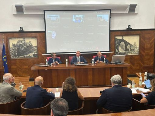 Urso “L’intesa sull’ex Ilva potrà incoraggiare gli investitori” Urso “L’intesa sull’ex Ilva potrà incoraggiare gli investitori”