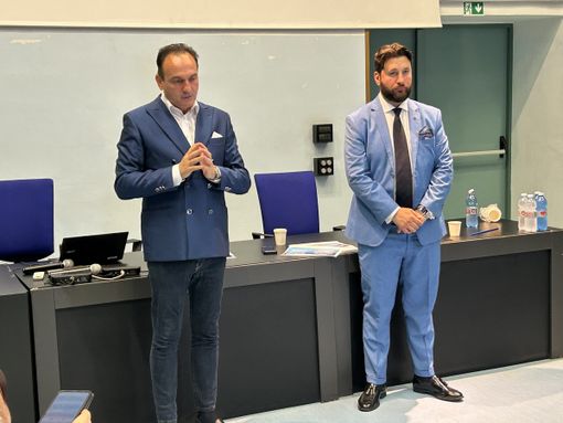 Duecento chilometri per una visita medica: la Regione pensa a un "taxi sanitario" per chi si deve spostare Duecento chilometri per una visita medica: la Regione pensa a un "taxi sanitario" per chi si deve spostare