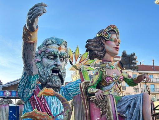 Bel tempo e divertimento per il carnevale di Rivoli Bel tempo e divertimento per il carnevale di Rivoli